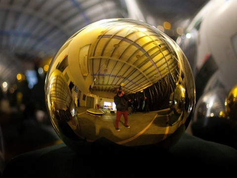 Mirror polished stainless steel 22ct gold plated sphere